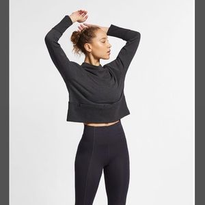 Nike Studio Yoga training pullover